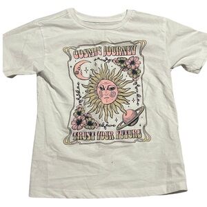 Motivational quote graphic tee